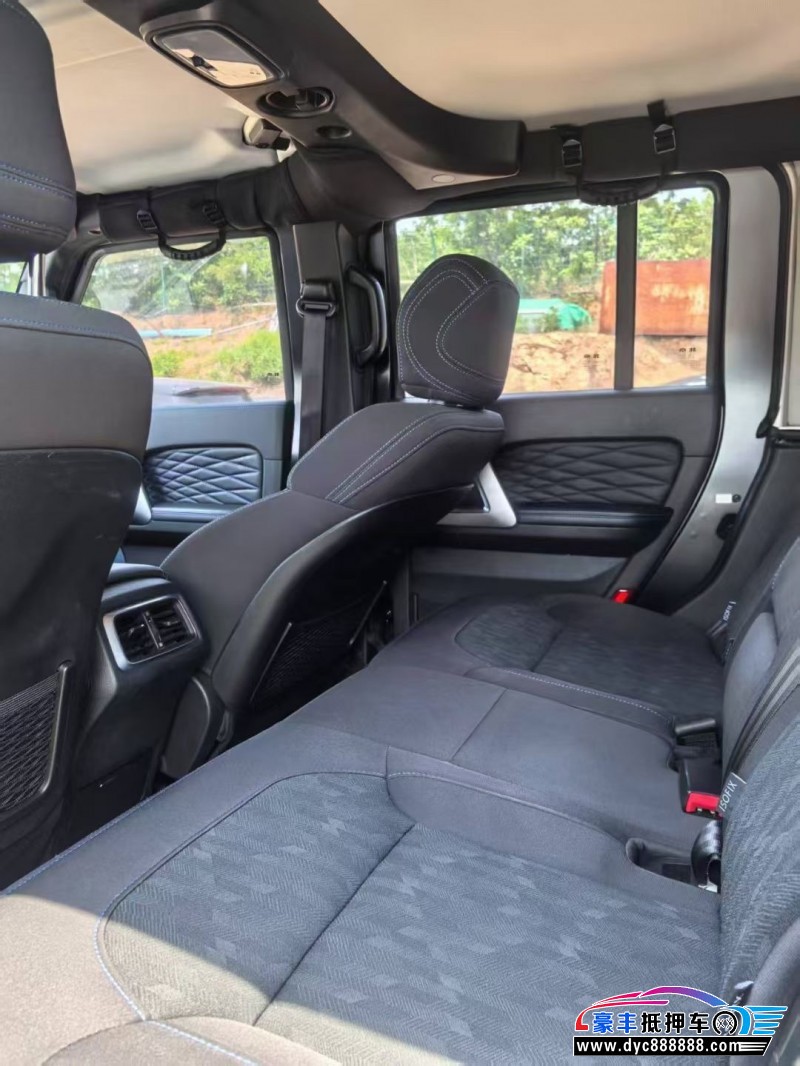 22年北京BJ40轿车抵押车出售