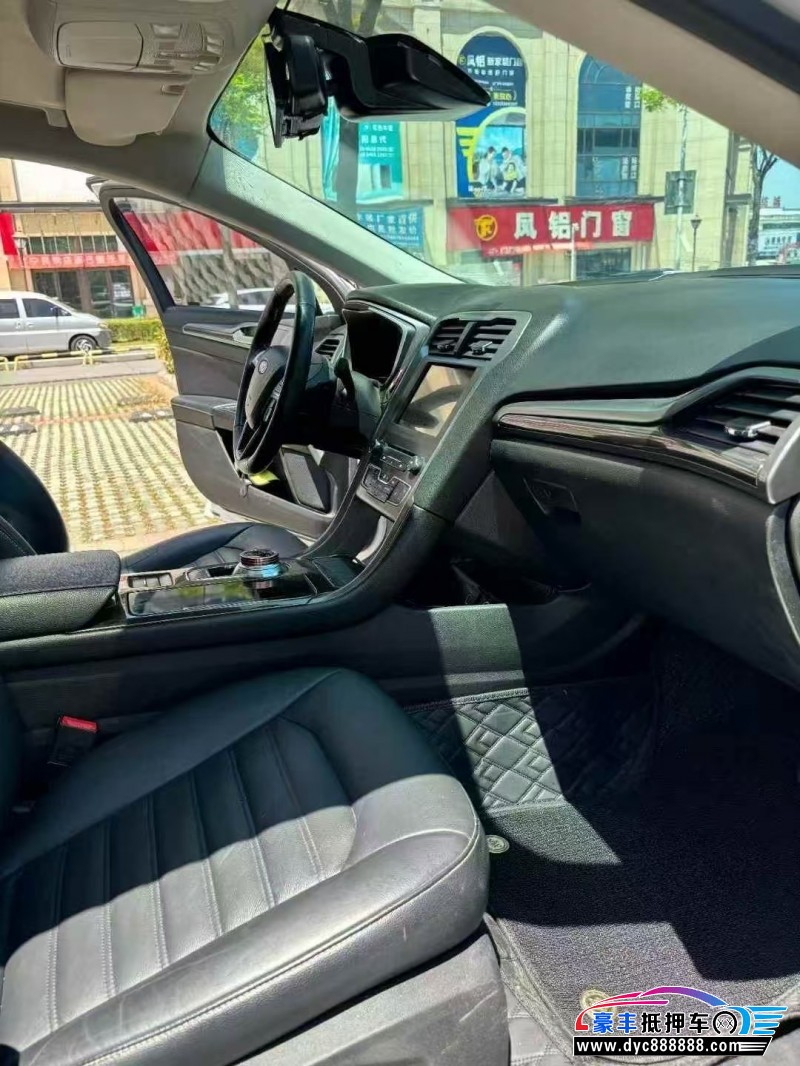 17年福特蒙迪欧轿车抵押车出售