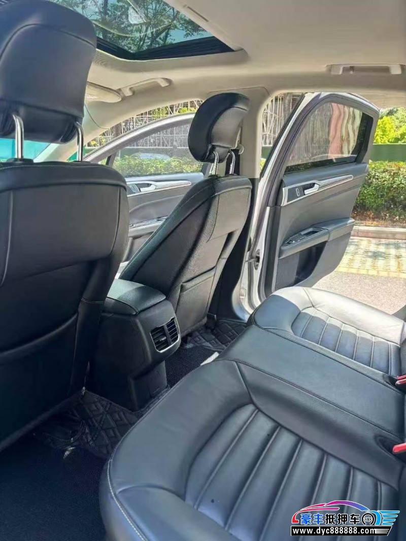 17年福特蒙迪欧轿车抵押车出售