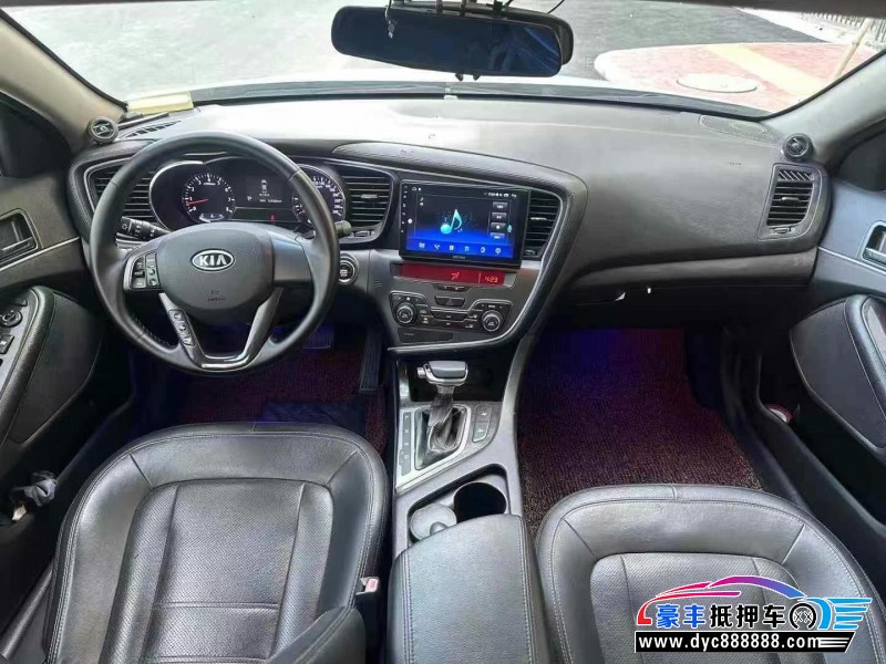 11年起亚K5轿车抵押车出售