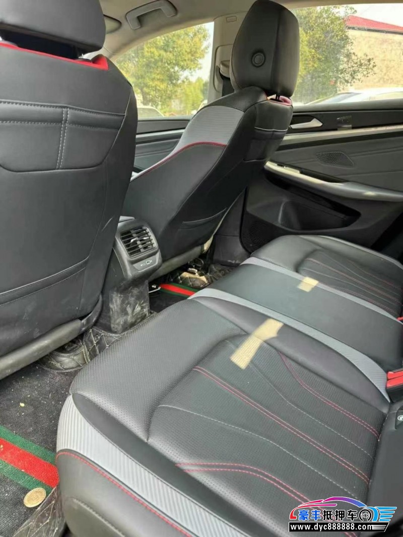 22年大众凌渡轿车抵押车出售