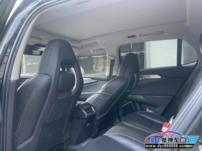 19年领克01轿车抵押车出售