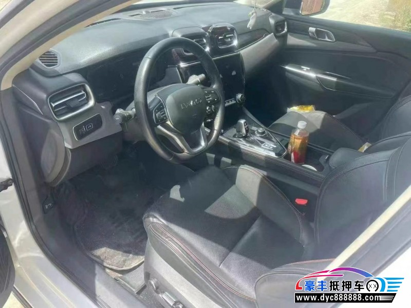 19年领克02轿车抵押车出售