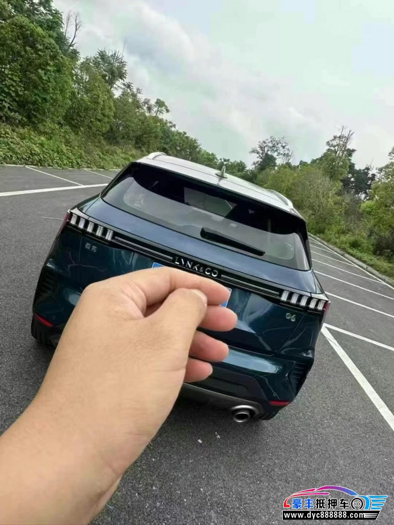 20年领克06轿车抵押车出售