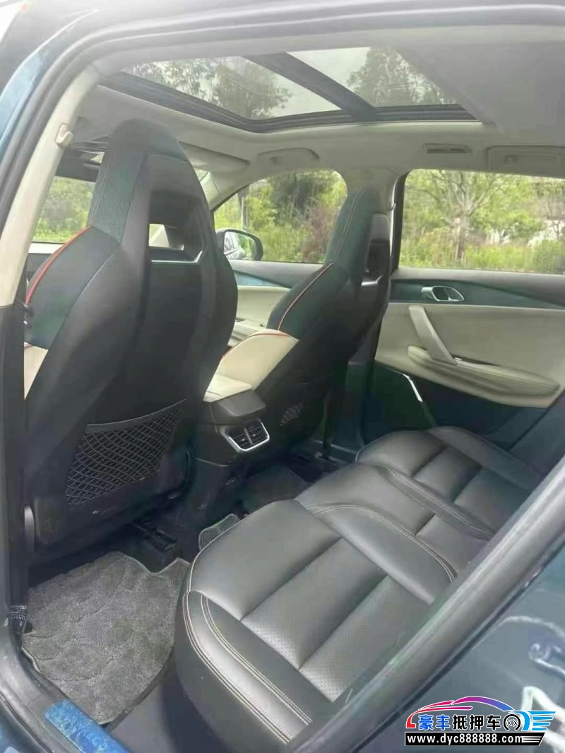 20年领克06轿车抵押车出售