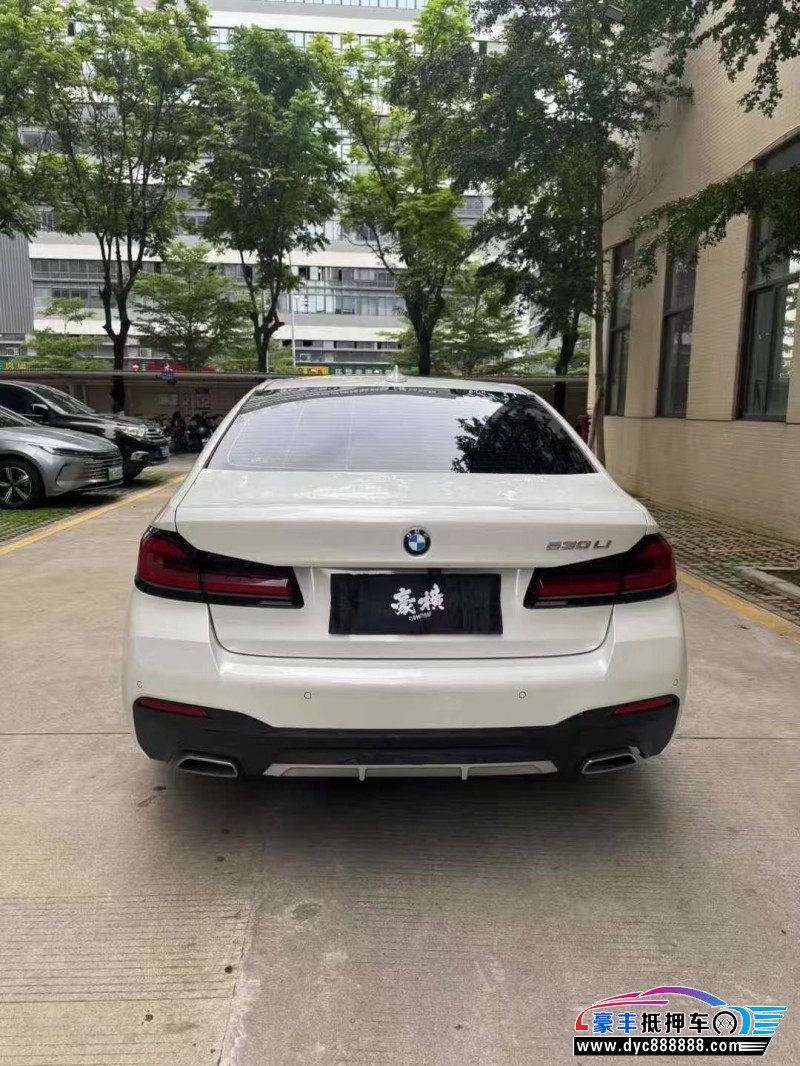 22年宝马5系轿车抵押车出售