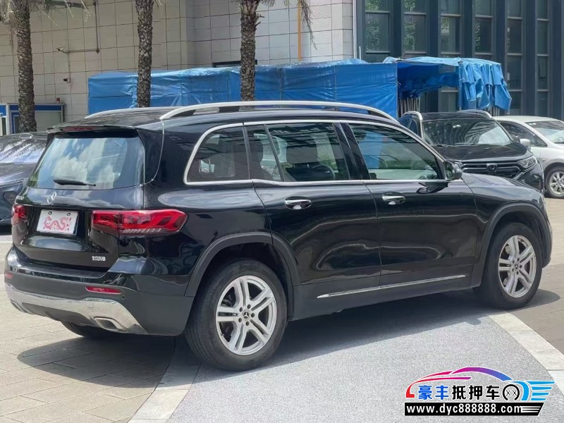 23年奔驰GLB轿车抵押车出售