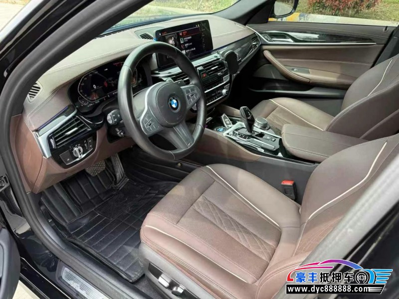 23年宝马5系轿车抵押车出售