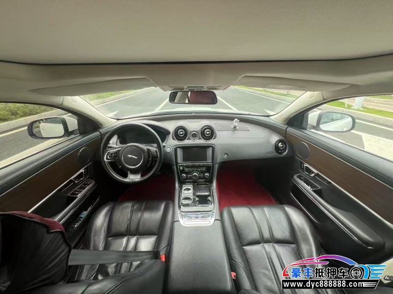 15年捷豹XJL轿车抵押车出售