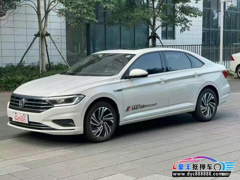 21年大众速腾轿车抵押车出售