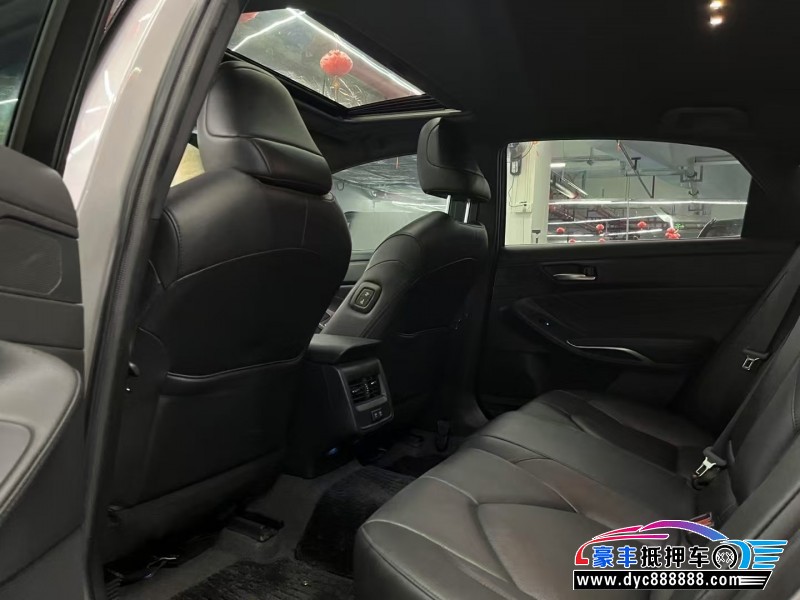 21年丰田亚洲龙轿车抵押车出售