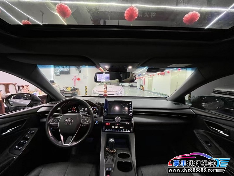 21年丰田亚洲龙轿车抵押车出售