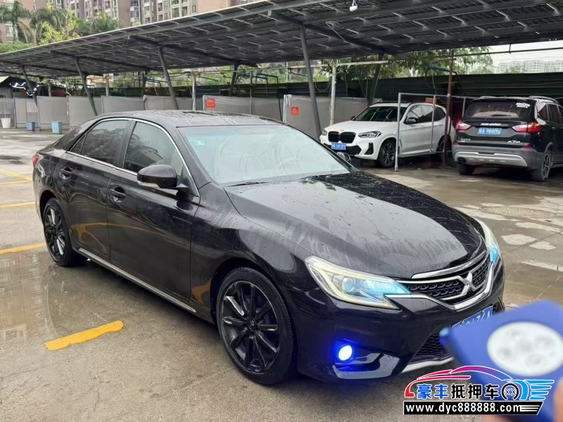 17年丰田锐志轿车抵押车出售