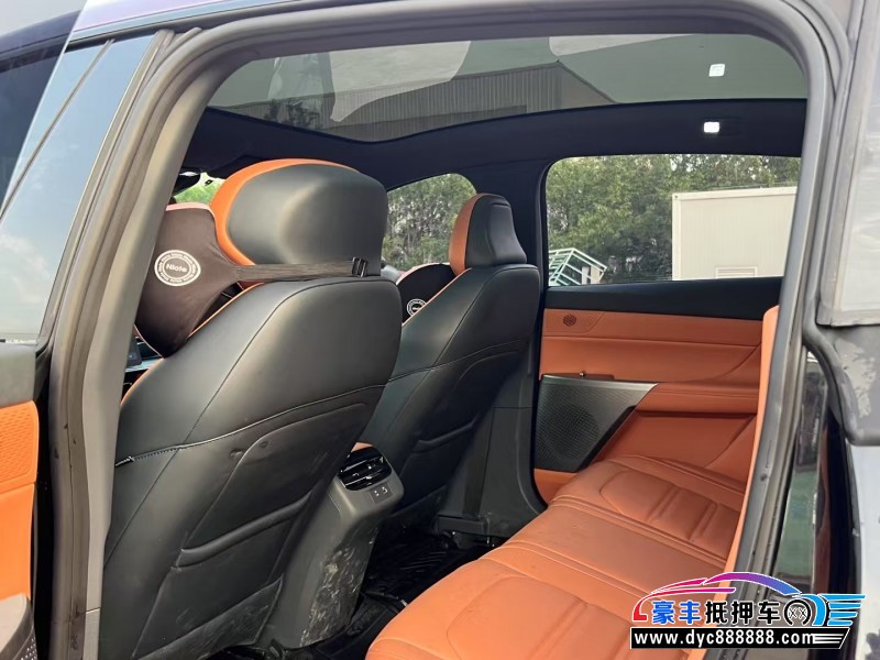 24年东风奕派007轿车抵押车出售