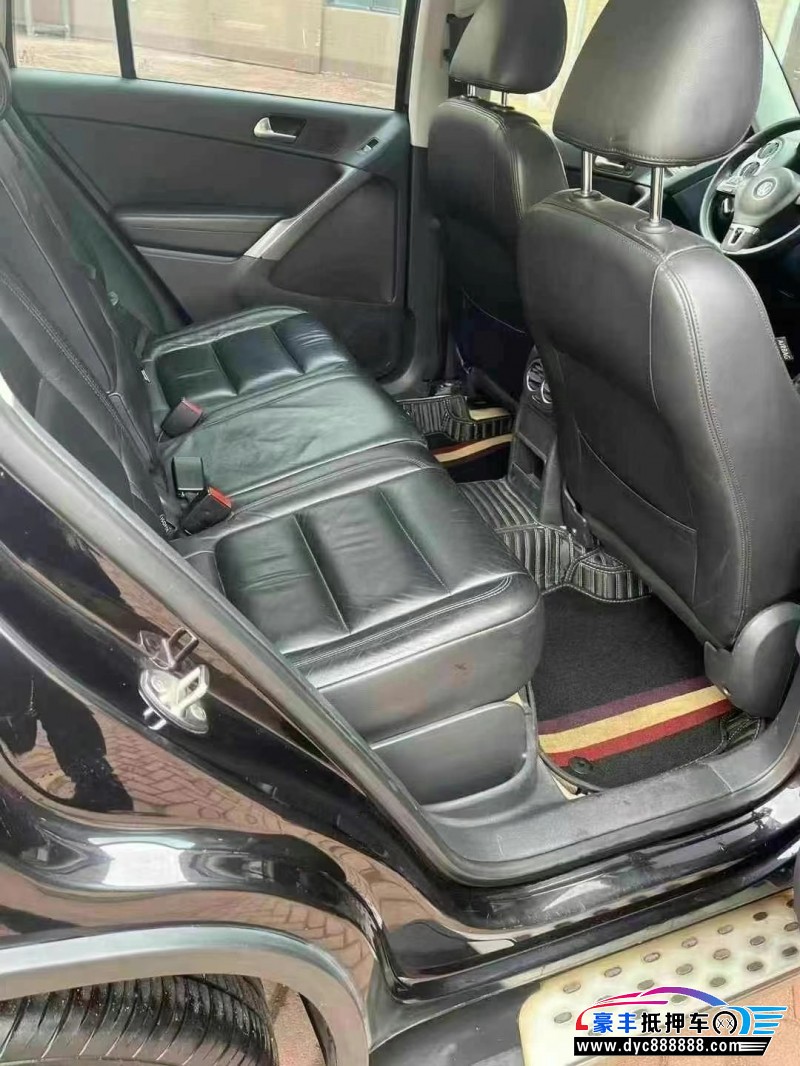 14年大众途观轿车抵押车出售