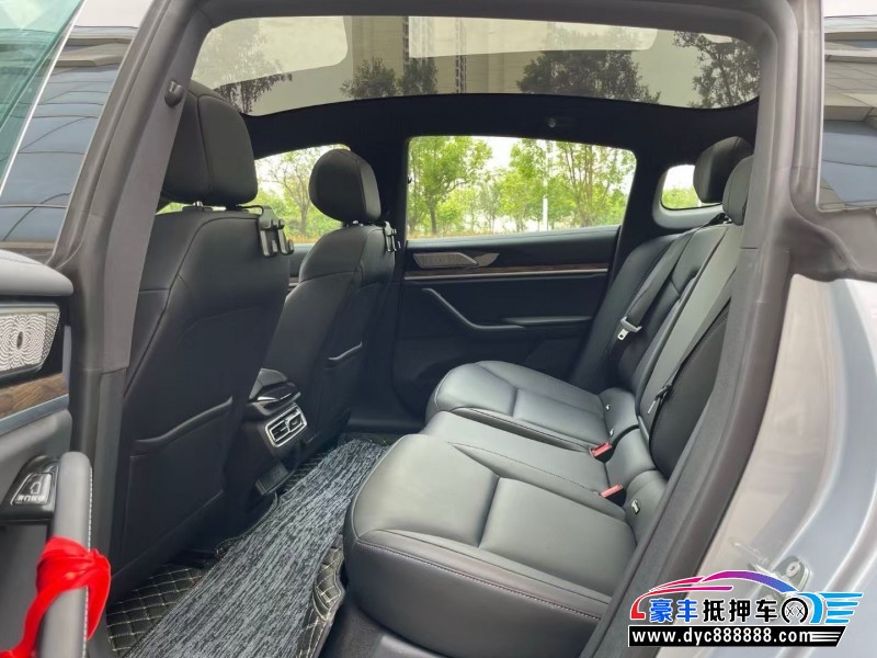 24年哪吒S轿车 24年哪吒S轿车抵押车出售