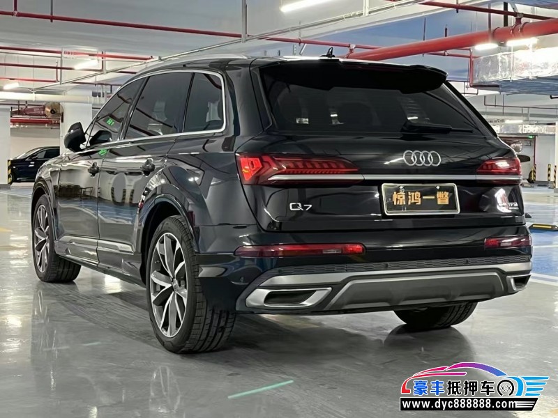 20年奥迪Q7轿车抵押车出售