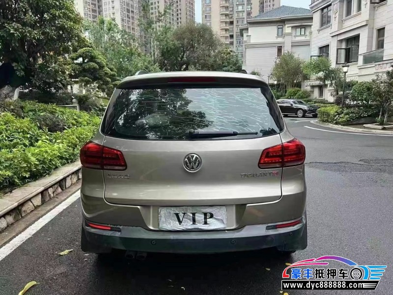 14年大众途观轿车抵押车出售