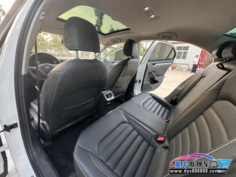 20年大众凌渡轿车抵押车出售