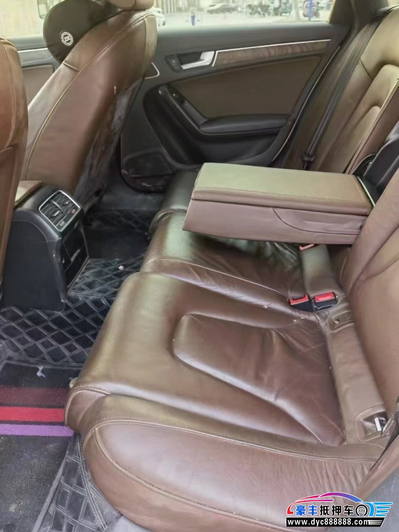 15年奥迪A4L轿车抵押车出售