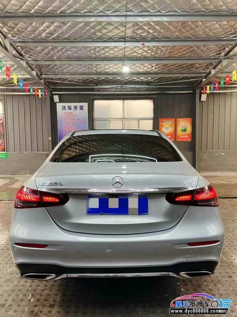 20年奔驰E轿车抵押车出售