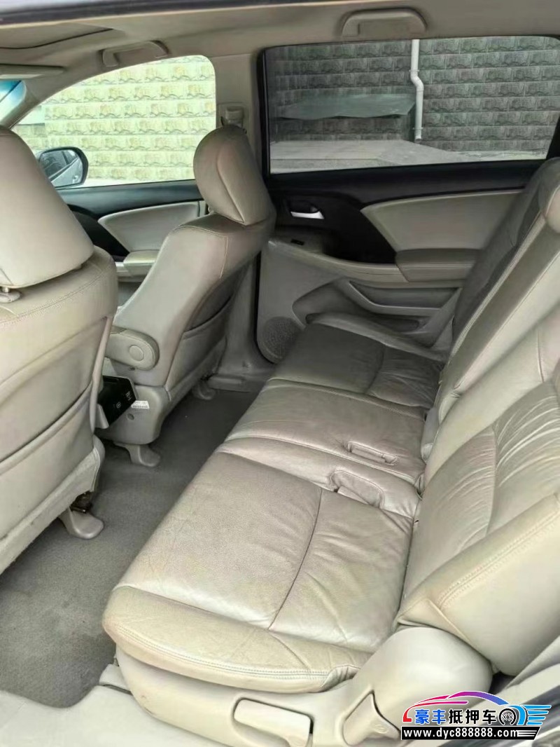 13年本田奥德赛轿车抵押车出售