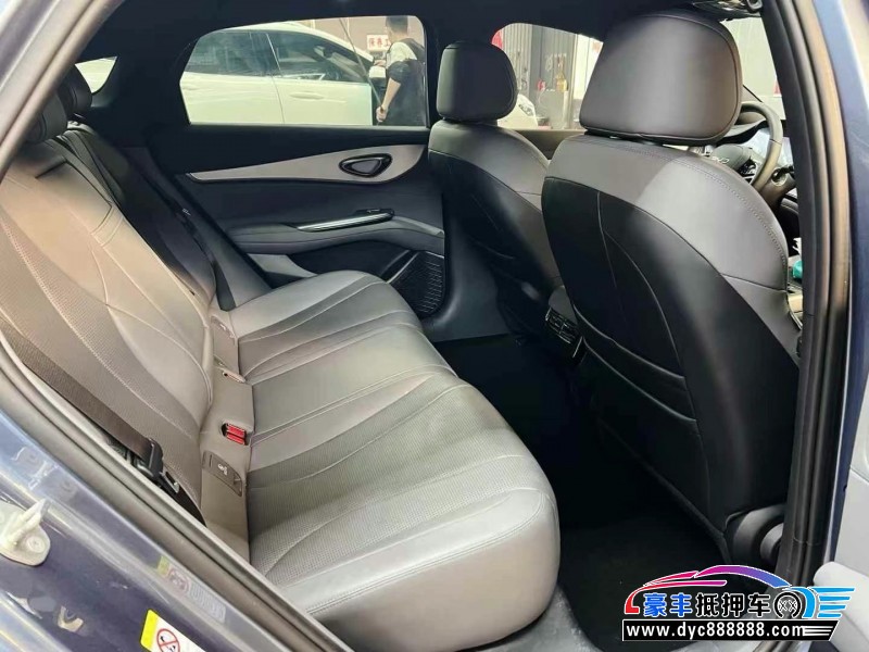 24年比亚迪海豹轿车抵押车出售