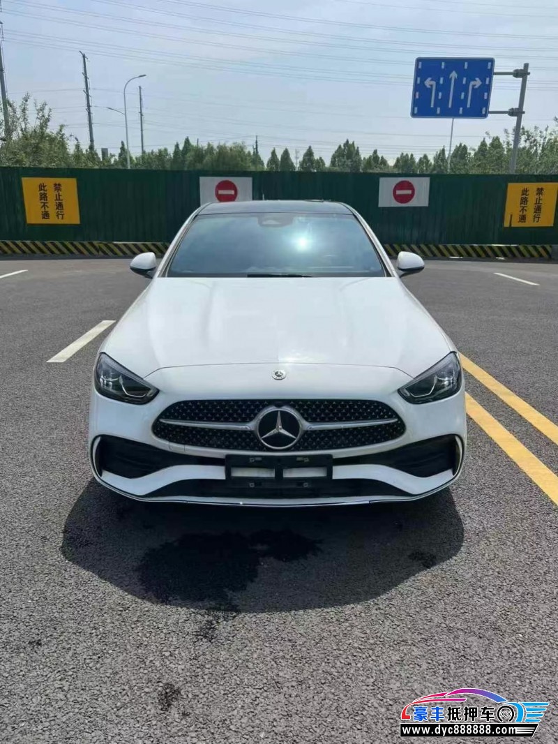 23年奔驰C轿车抵押车出售