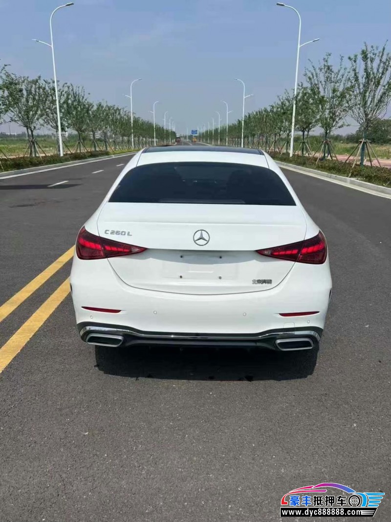 23年奔驰C轿车抵押车出售