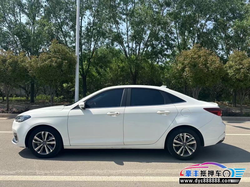 21年福特福睿斯轿车抵押车出售