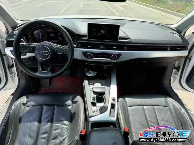 19年奥迪A4L轿车抵押车出售