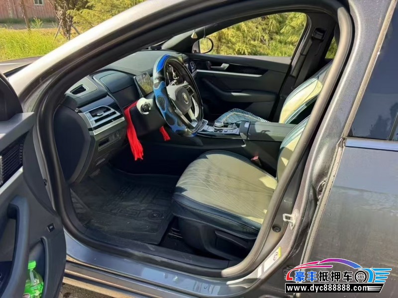 24年比亚迪秦轿车抵押车出售