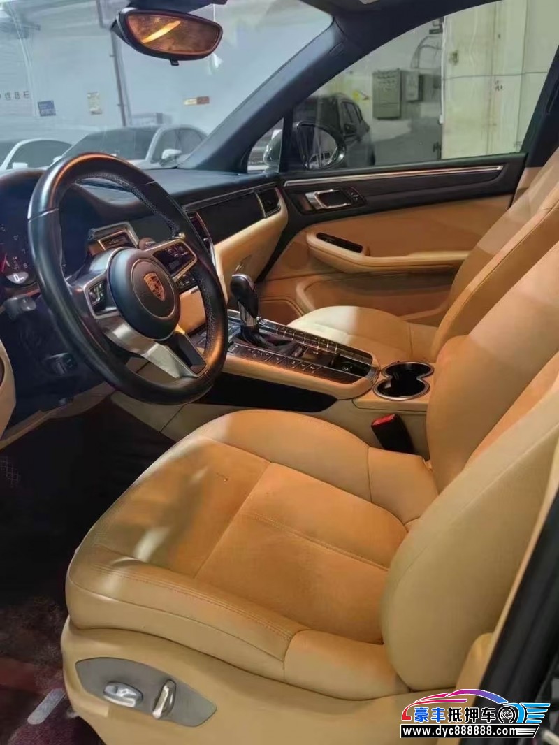 16年保时捷Macan迈凯轿车抵押车出售