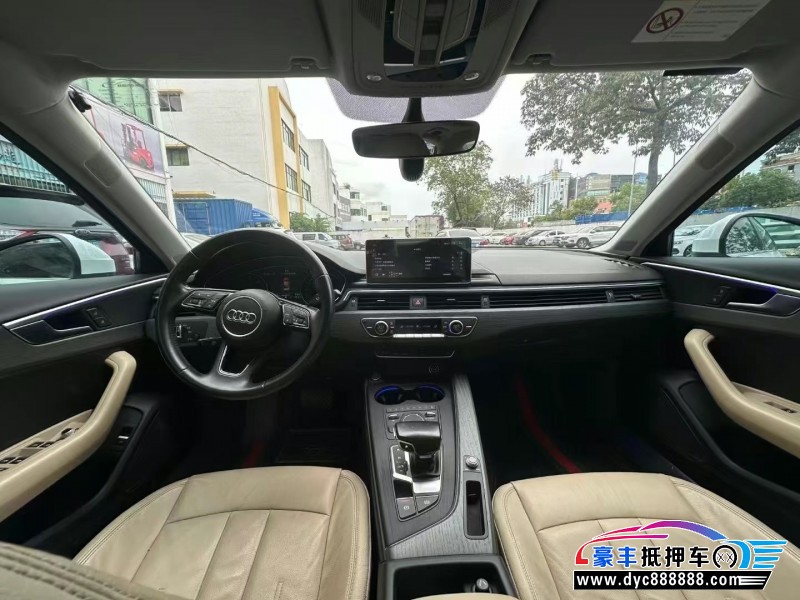 17年奥迪A4轿车抵押车出售