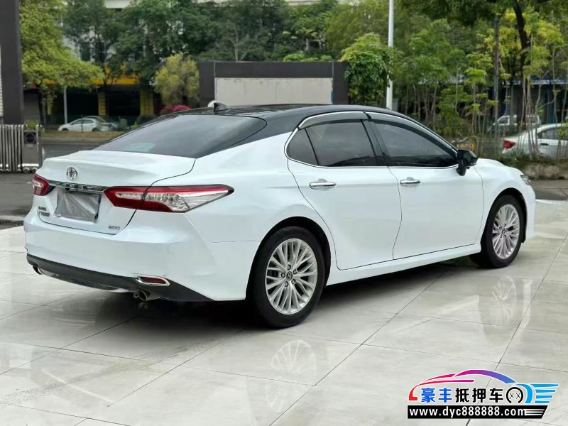 19年丰田凯美瑞轿车抵押车出售