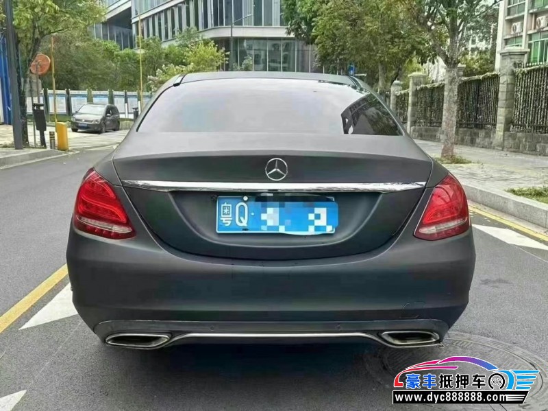 16年奔驰C轿车抵押车出售