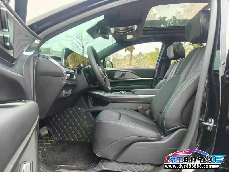 24年凯迪拉克XT5轿车抵押车出售