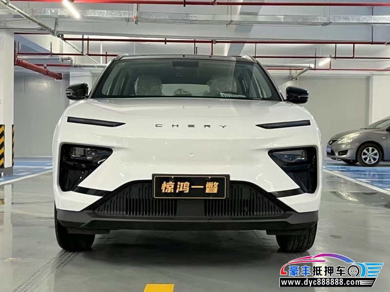 25年奇瑞舒享家轿车抵押车出售