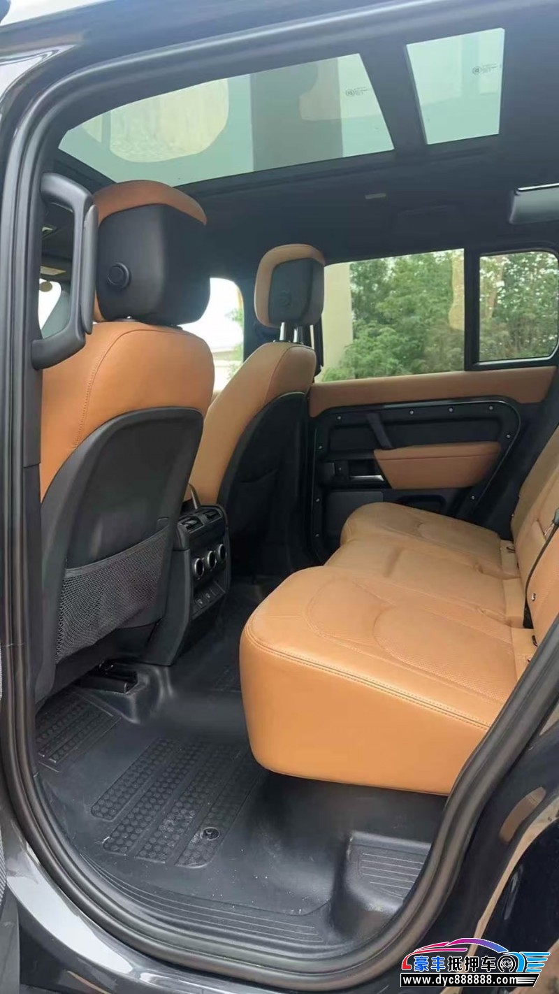 23年路虎卫士轿车抵押车出售