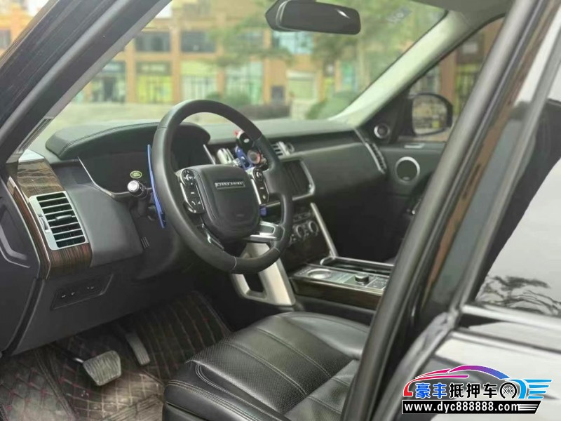 16年路虎揽胜行政轿车抵押车出售