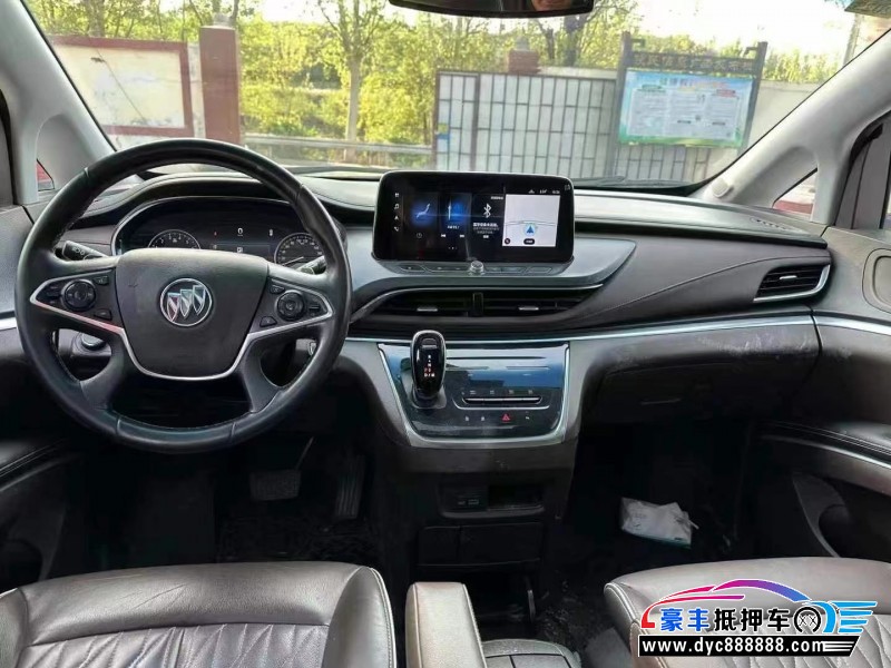 21年别克GL8轿车抵押车出售