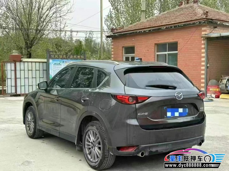 20年马自达CX-5轿车抵押车出售