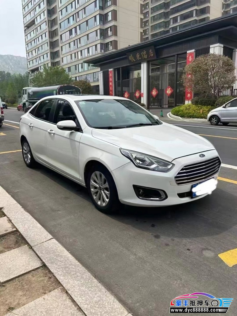 18年福特福睿斯轿车抵押车出售