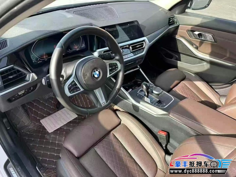 22年宝马3系轿车抵押车出售