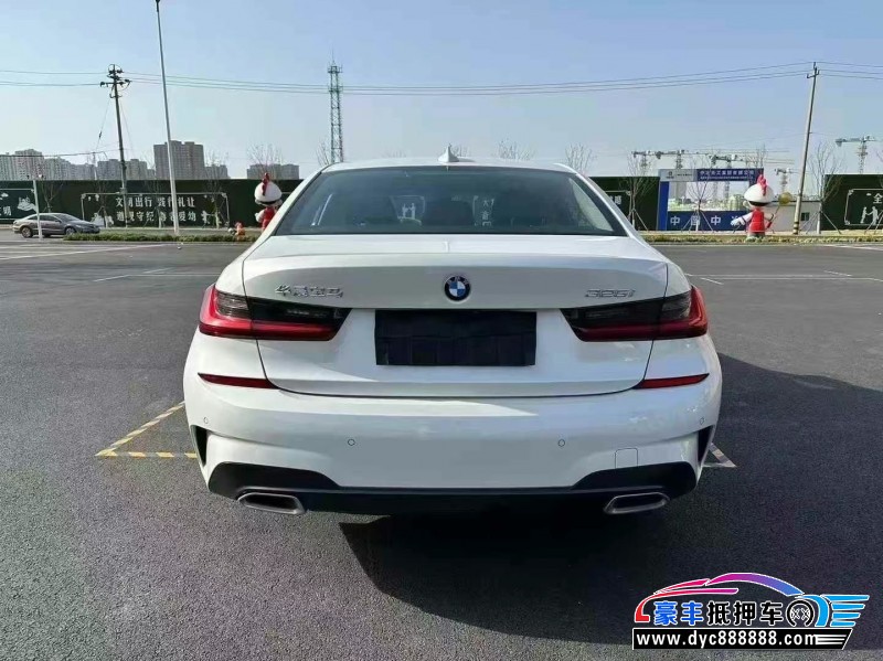 22年宝马3系轿车抵押车出售