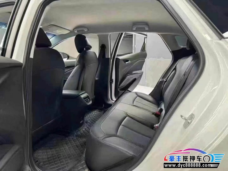 24年别克威朗轿车抵押车出售