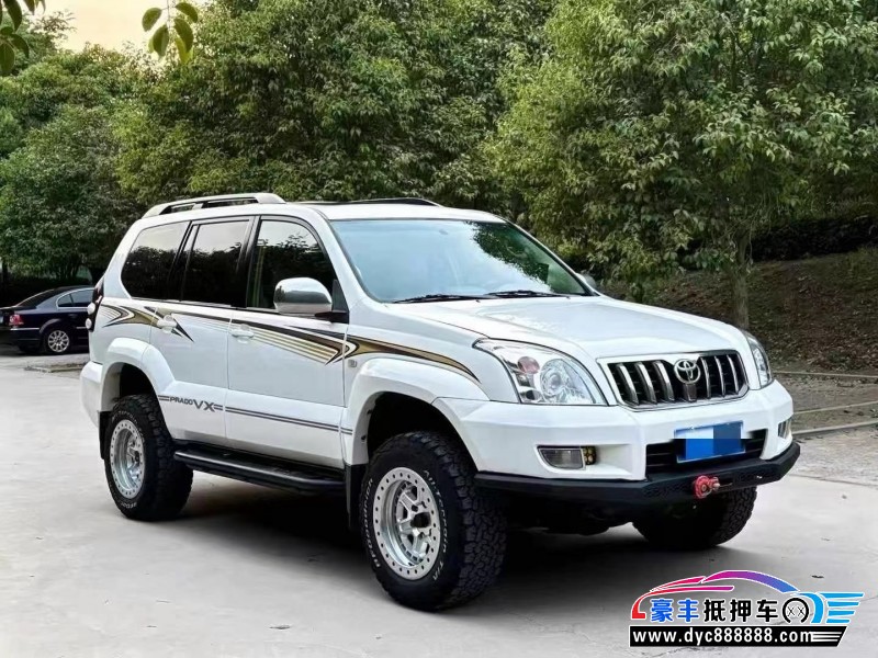 10年丰田普拉多（霸道）轿车抵押车出售
