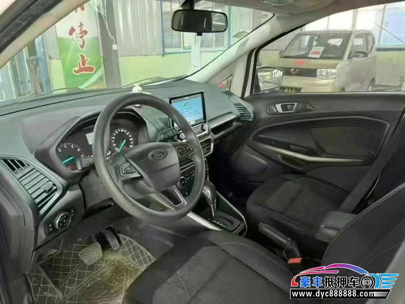 18年福特翼搏轿车抵押车出售