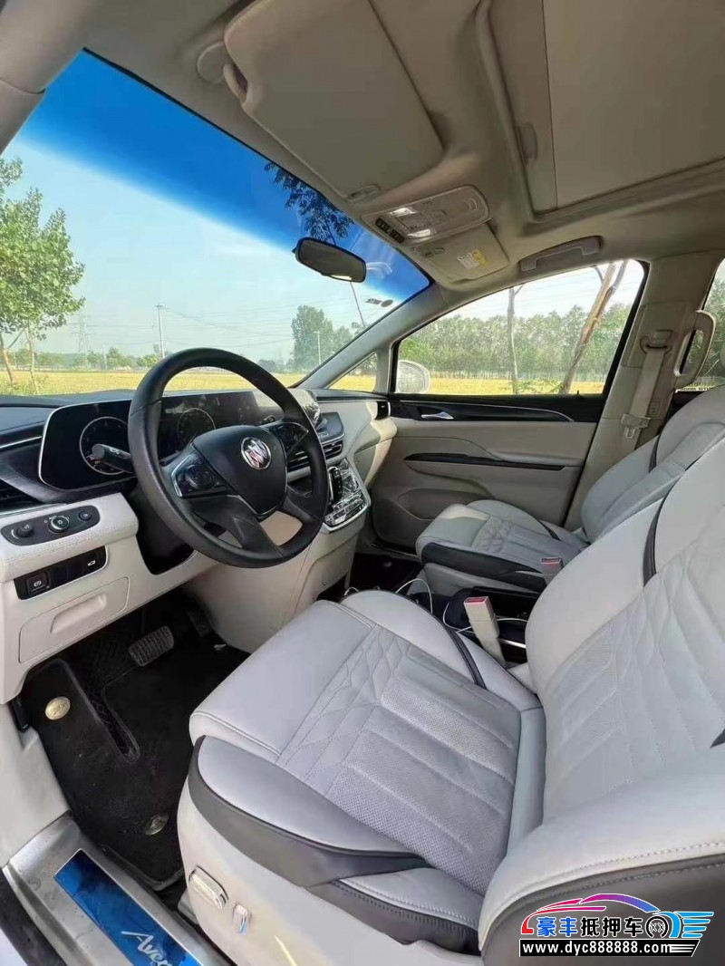 22年别克GL8轿车抵押车出售