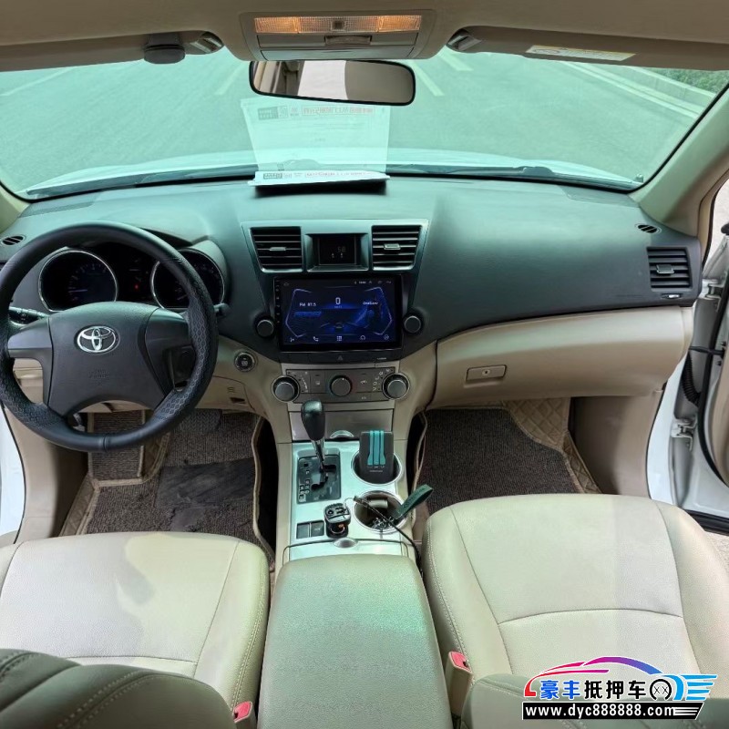 17年丰田汉兰达轿车抵押车出售